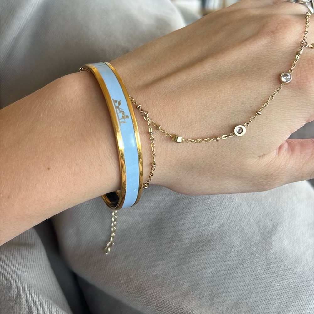 Authentic Hermes calèche Narrow Enamel Bracelet in blue and gold